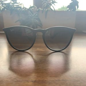 Ray Ban Erika RB4171